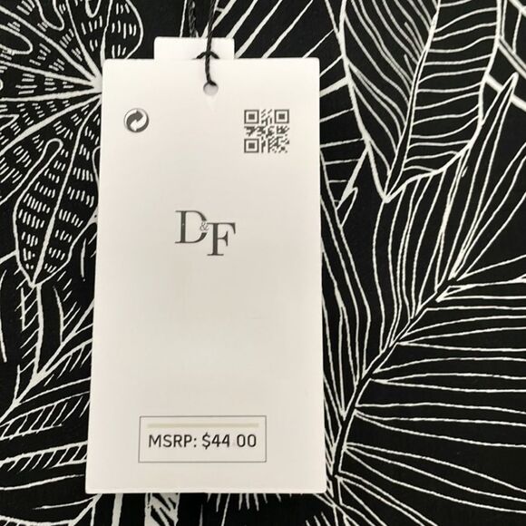 Denim & Flower Black and White Men's Rayon Casual Button Down Short Sleeve Shirt - Picture 14 of 15